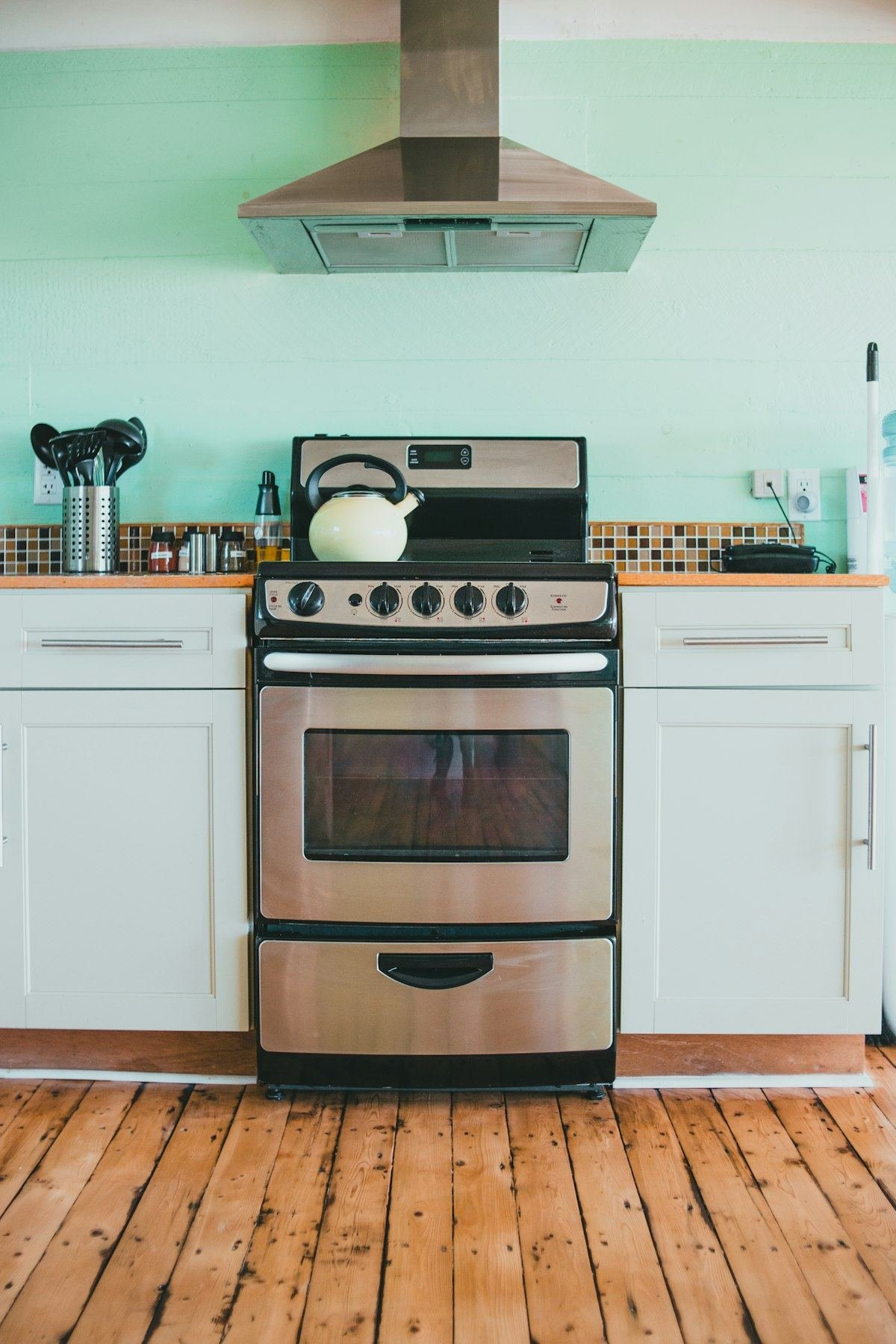 Oven & Rangehood